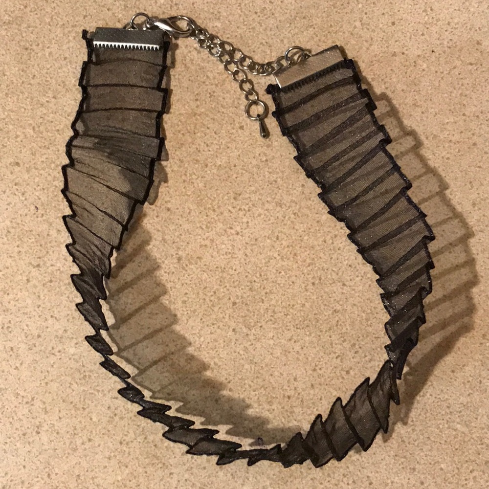 Sheer Glitter Choker
